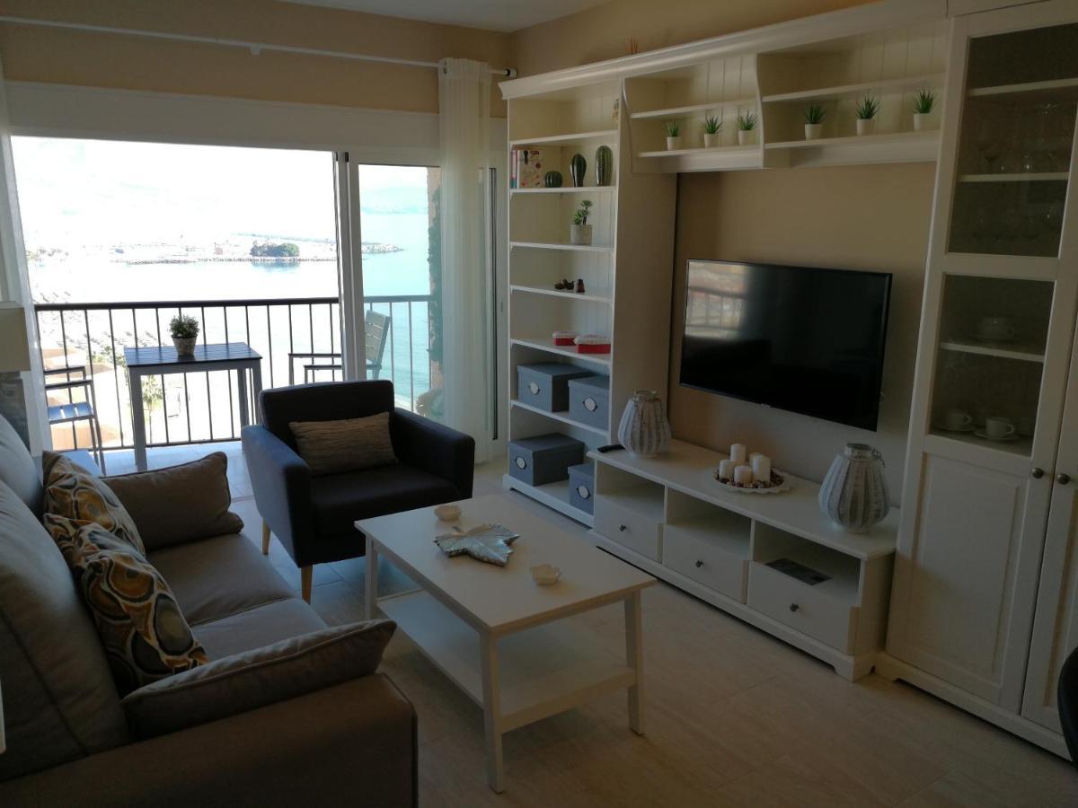 Fuengirola. Bonito Apartamento En Paseo Maritimo. Espectaculares Vistas Al Mar. Primera Linea Kültér fotó